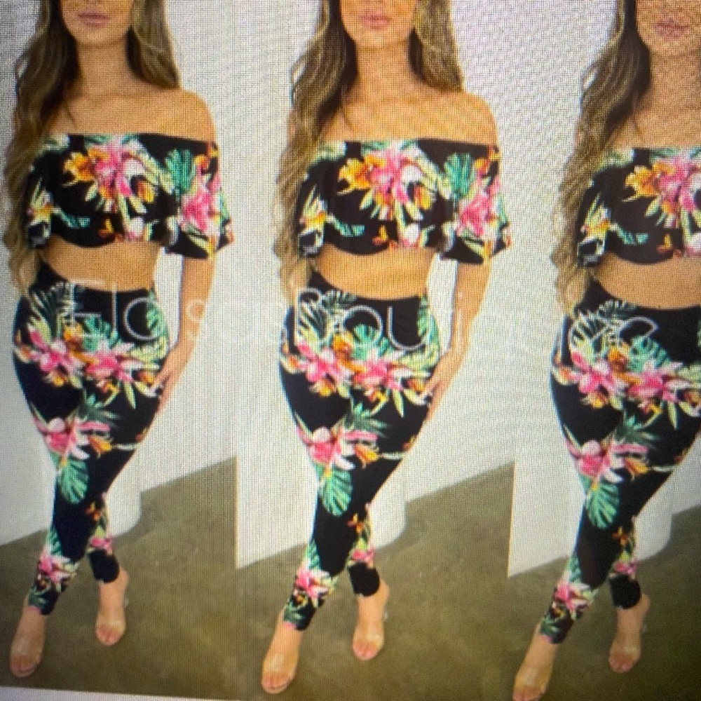 Two piece set